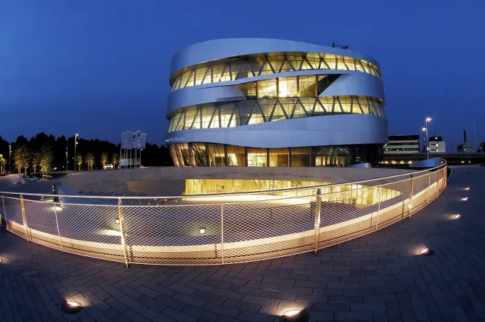 Framed Print : Mercedes Benz Museum, Stuttgart Framed Print : Mercedes Benz Museum, Stuttgart