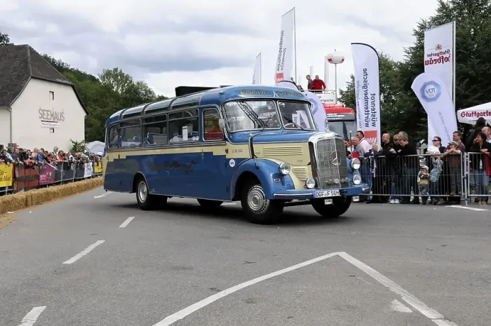 Framed Print : Mercedes-Benz O319, built in 1964