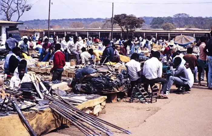 Framed Print : Metal goods on display at a market, Lilongwe, Malawi, Southern Africa 1989, Africa Framed Print : Metal goods on display at a market, Lilongwe, Malawi, Southern Africa 1989, Africa