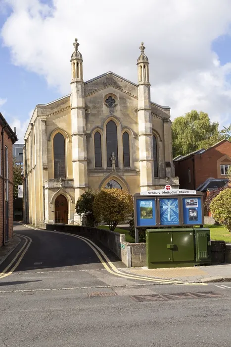 Framed Print : Methodist church off Northbrook Street in town centre