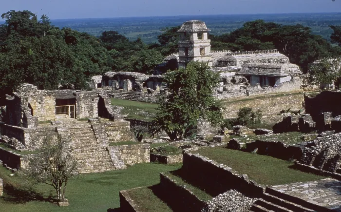 Framed Print : Mexico: The ruins of the temples in Paleque Framed Print : Mexico: The ruins of the temples in Paleque