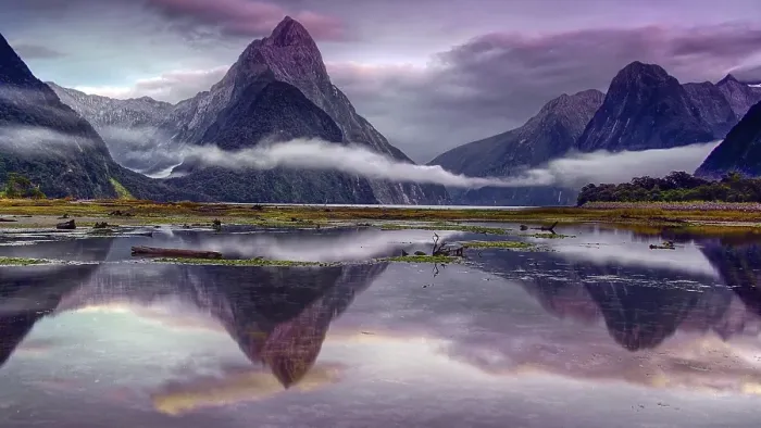 Framed Print : Milford Sound on New Zealand's South Island