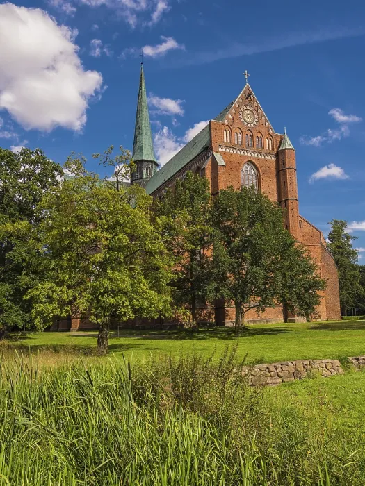 Framed Print : The minster of Bad Doberan