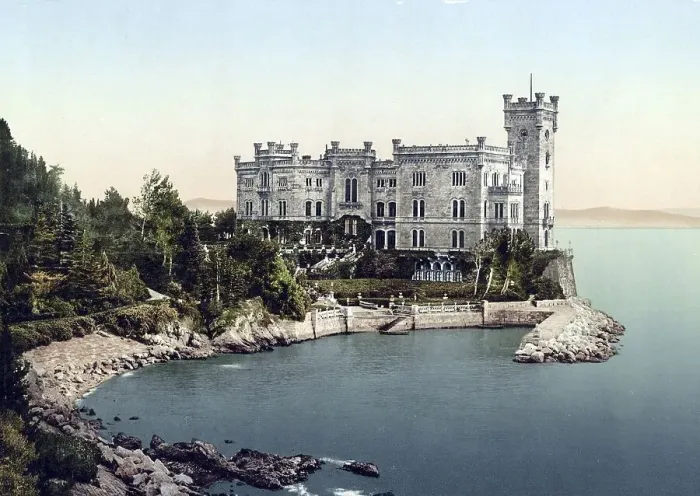 Framed Print : Miramare Castle, Castello di Miramare