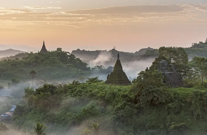 Framed Print : Mist over hills and stupas of Mrauk U at sunrise