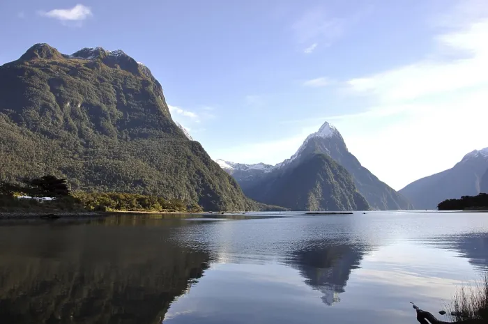 Framed Print : Mitre Peak, Milford Sound, Fiordland