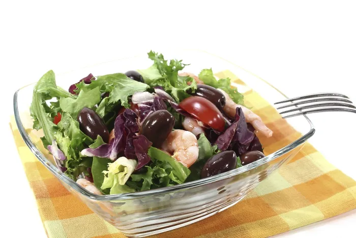Framed Print : Mixed salad with prawns, tomatoes and olives
