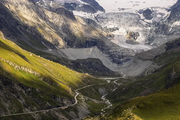 Framed Print : The Moiry glacier in the evening light Framed Print : The Moiry glacier in the evening light