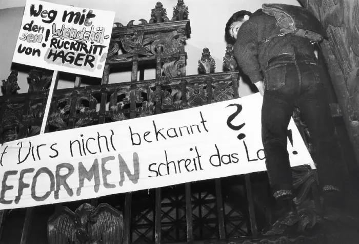 Framed Print : Monday demonstration in Leipzig