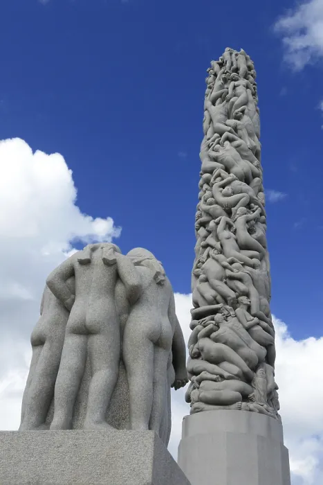 Framed Print : Monolith and human figures, Vigelandpark in Frognerpark