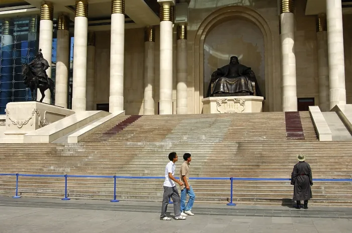 Framed Print : Monument to Genghis Khan beside the parliament buildings on Sukhbaatar Square