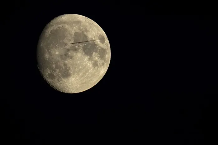 Framed Print : Moon with passing jet, Muensterland
