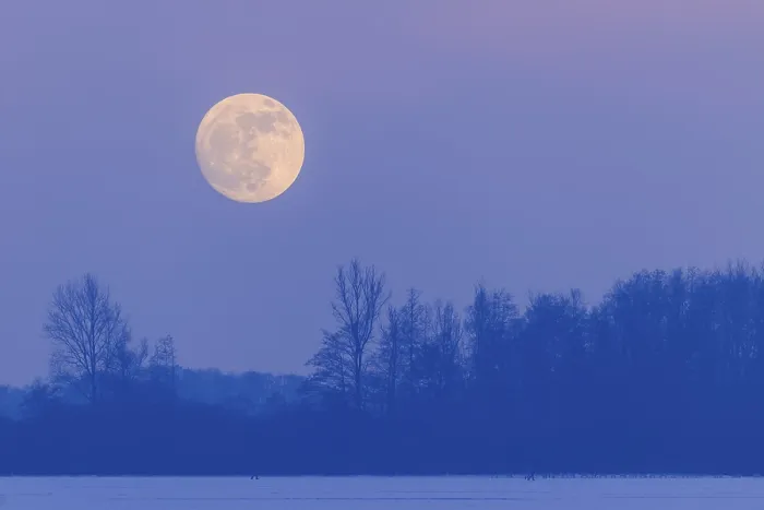 Framed Print : Moonrise over the Dummer, Oldenburger Munsterland