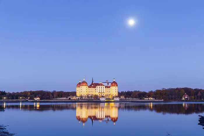 Framed Print : Moritzburg hunting lodge with full moon early in the morning Framed Print : Moritzburg hunting lodge with full moon early in the morning