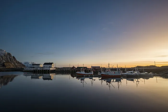 Framed Print : Morning atmosphere in the harbor
