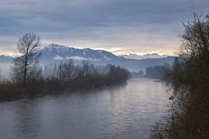 Framed Print : Morning atmosphere at the river Reuss