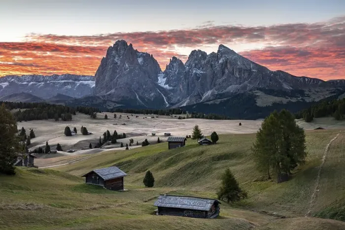 Framed Print : Morning atmosphere on the Seiser Alm Framed Print : Morning atmosphere on the Seiser Alm