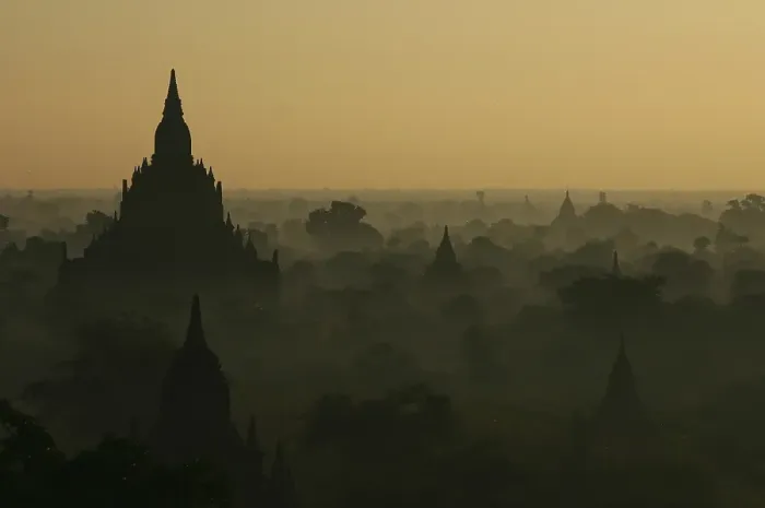 Framed Print : Morning in Bagan, Myanmar, Asia