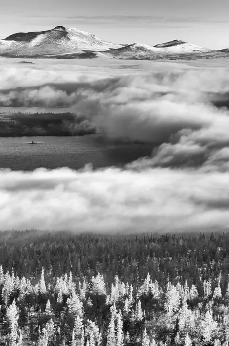 Framed Print : Morning fog over Lake Isteren, Engerdalsfjellet Framed Print : Morning fog over Lake Isteren, Engerdalsfjellet