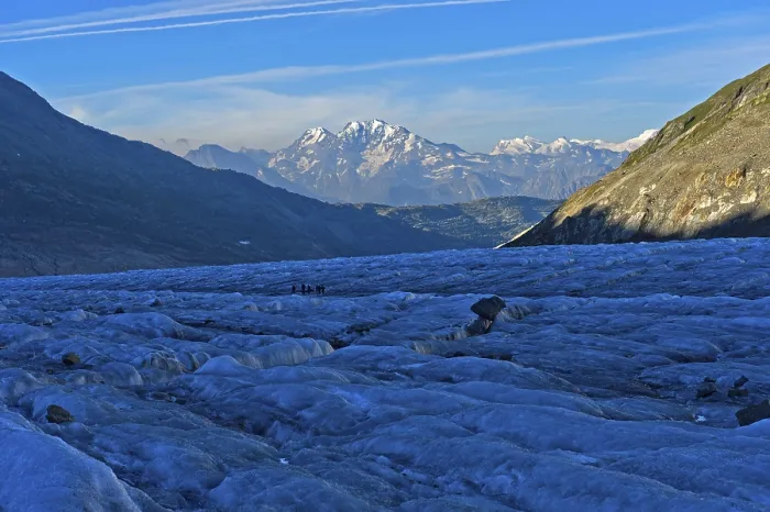 Framed Print : Morning on the jagged ice of the Great Aletsch Glacier Framed Print : Morning on the jagged ice of the Great Aletsch Glacier