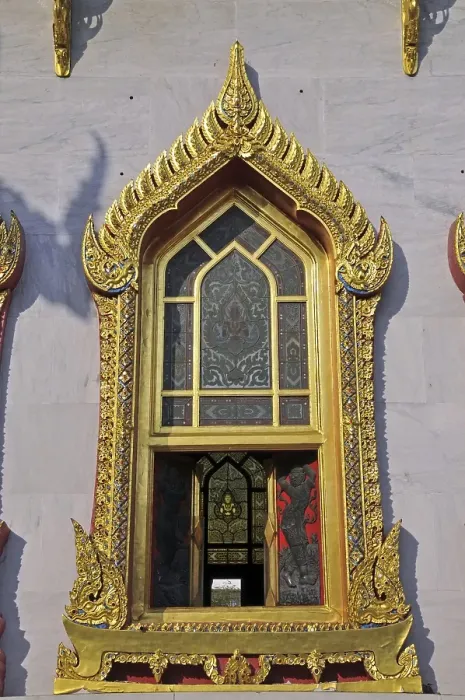 Framed Print : Mosaic window, Marble Temple (Wat Benchamabophit) Framed Print : Mosaic window, Marble Temple (Wat Benchamabophit)
