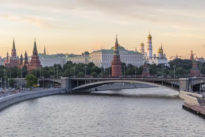 Framed Print : Moscow Kremlin and Moscow River in the sunny evening