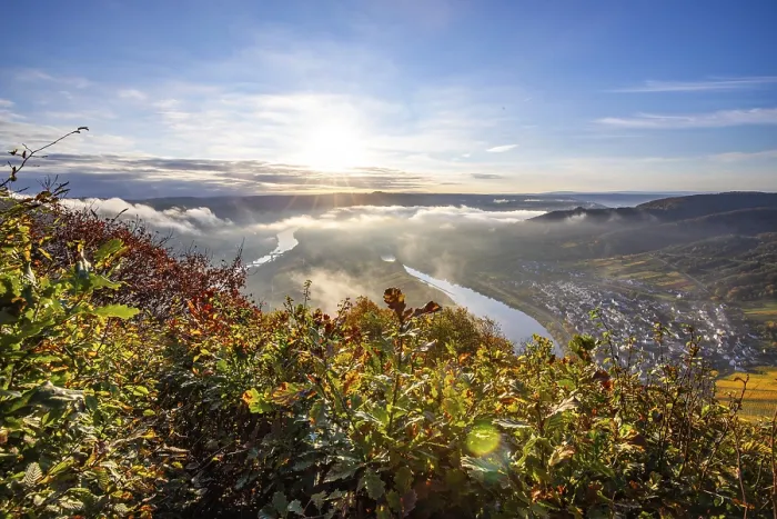 Framed Print : The Moselle Loop, a beautiful river makes a 180-degree loop