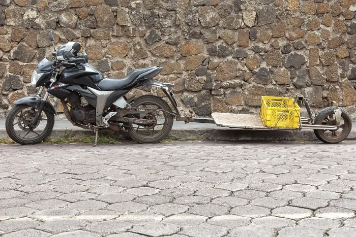 Framed Print : Motorbike with trailer, Santa Cruz