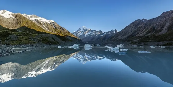Framed Print : Mount Cook in morning light, sunrise
