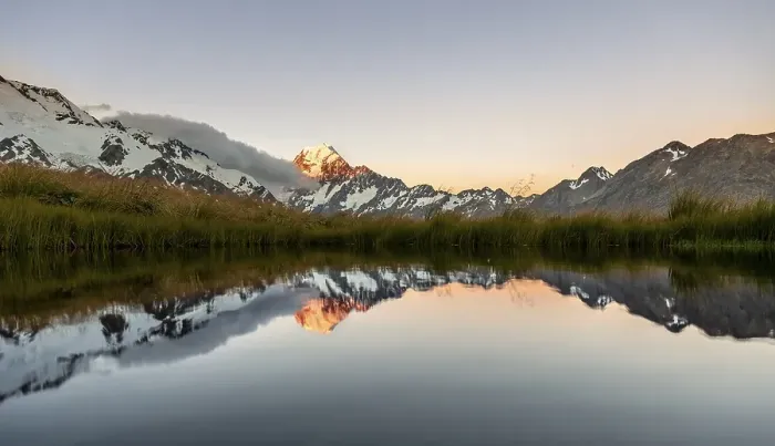 Framed Print : Mount Cook at sunset, reflection in mountain lake