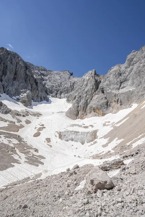 Framed Print : Mountain basin with glacier remnant of the Hoellentalferner