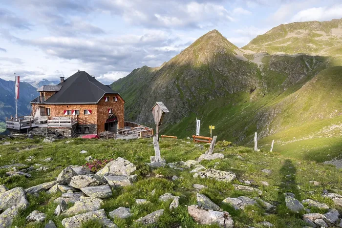 Framed Print : Mountain hut Lasorlinghutte in the evening light Framed Print : Mountain hut Lasorlinghutte in the evening light