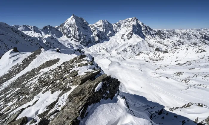 Framed Print : Mountain panorama with snow-covered mountain landscape in winter Framed Print : Mountain panorama with snow-covered mountain landscape in winter
