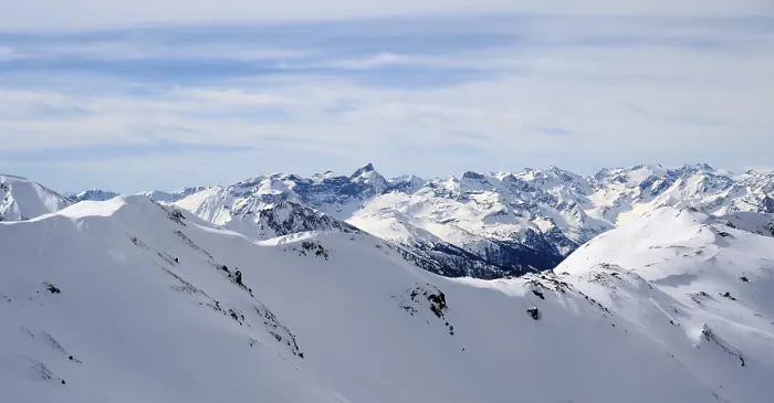 Framed Print : Mountain panorama, untouched snow-covered mountains