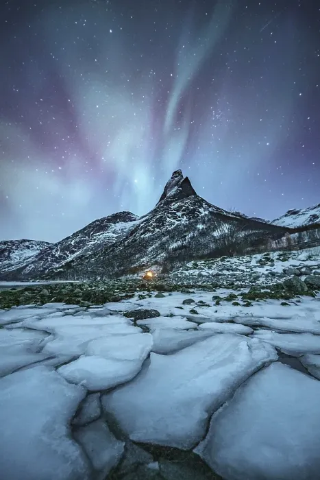 Framed Print : Mountain peak (Aurora borealis) Stetind Framed Print : Mountain peak (Aurora borealis) Stetind