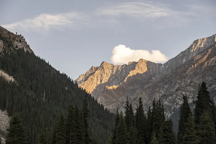 Framed Print : Mountain peaks in the evening light