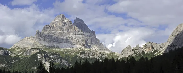 Framed Print : The mountain range Gruppo dei Cadini di Misurina in the Dolomites Framed Print : The mountain range Gruppo dei Cadini di Misurina in the Dolomites