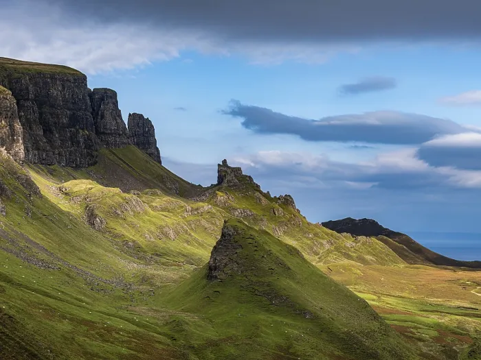 Framed Print : Mountain scenery, Quiraing landslip Framed Print : Mountain scenery, Quiraing landslip