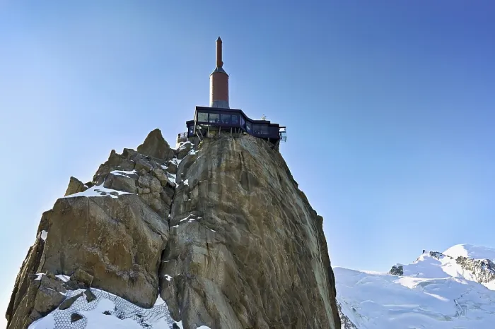 Framed Print : Mountain Station, Aiguille du Midi