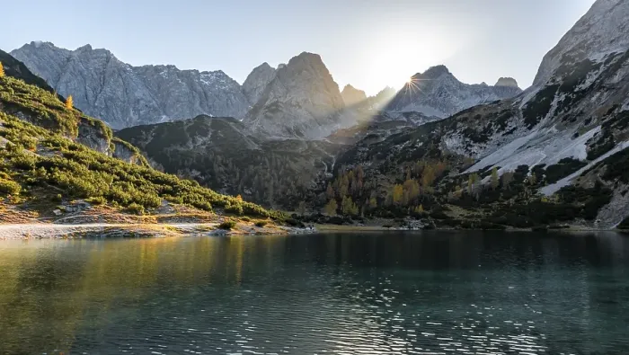 Framed Print : Mountains are reflected in the Seebensee Framed Print : Mountains are reflected in the Seebensee