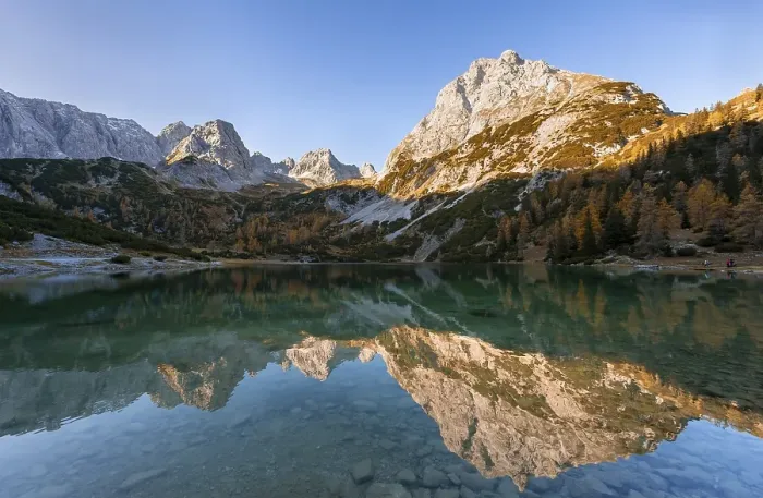 Framed Print : Mountains are reflected in the Seebensee Framed Print : Mountains are reflected in the Seebensee
