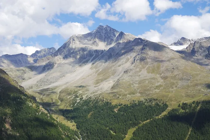 Framed Print : Mountains in the region of mount Ortler in Sulden (South Tyrol) (Italy)
