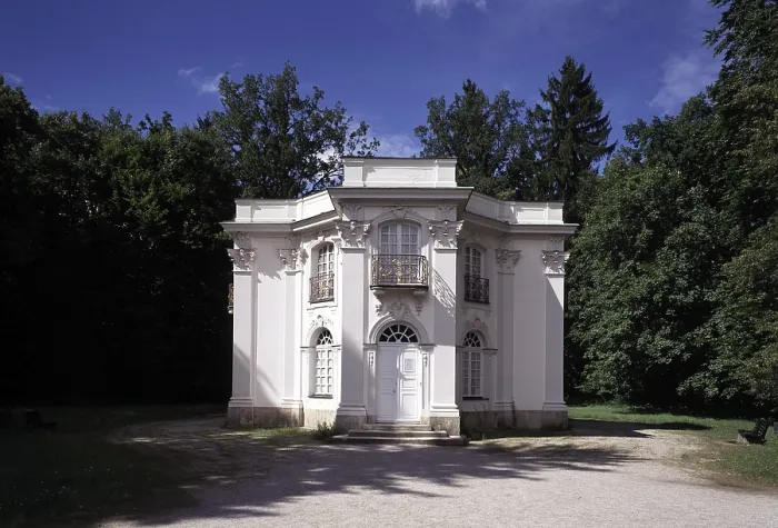 Framed Print : Munich, Nymphenburg Palace Park, Pagodenburg