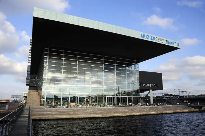 Framed Print : Music Building, Het Muziekgebouw aan het Ij