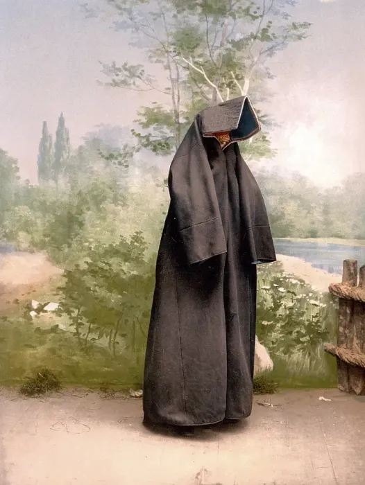 Framed Print : Muslim woman in Mostar, Herzegovina, Austro-Hungary, Austro-Hungarian Empire, Austrian-Hungarian Monarchy, today Bosnia-Herzegovina, Historical, around 1900, digitally restored reproduction from a 19th century original Muslim woman at Mostar