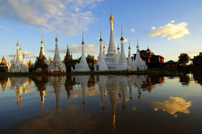 Framed Print : Myanmar, Asia, Pagodas, Inle Lake, Asia