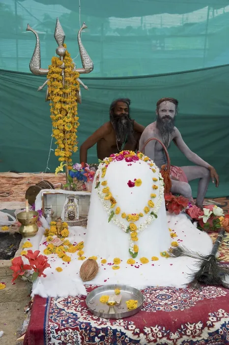 Framed Print : Naga sadhu manoj giri with shivling Framed Print : Naga sadhu manoj giri with shivling