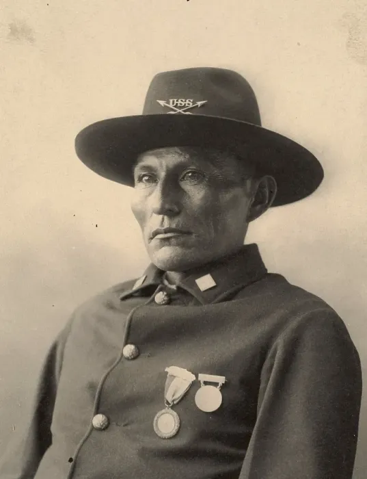 Framed Print : Naiche, hereditary chief, serving the army, Chiricahua Apaches, an Apache tribal group in the southwestern United States, after a painting by F.A.Rinehart, 1899, Historic, digitally restored reproduction of an original from the period Framed Print : Naiche, hereditary chief, serving the army, Chiricahua Apaches, an Apache tribal group in the southwestern United States, after a painting by F.A.Rinehart, 1899, Historic, digitally restored reproduction of an original from the period