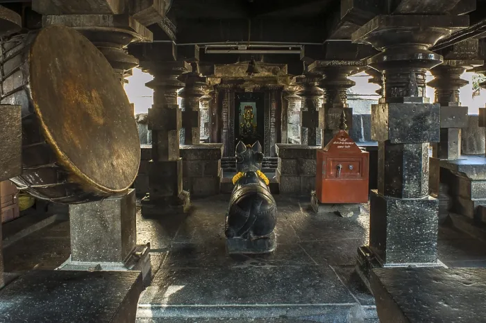 Framed Print : Nandi statue Kudala Sangameshwara Temple