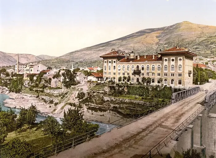 Framed Print : The Narenta Hotel in Mostar, Herzegovina, Austro-Hungary, Austro-Hungarian Empire, Austrian-Hungarian Monarchy, today Bosnia-Herzegovina, Historical, around 1900 Framed Print : The Narenta Hotel in Mostar, Herzegovina, Austro-Hungary, Austro-Hungarian Empire, Austrian-Hungarian Monarchy, today Bosnia-Herzegovina, Historical, around 1900